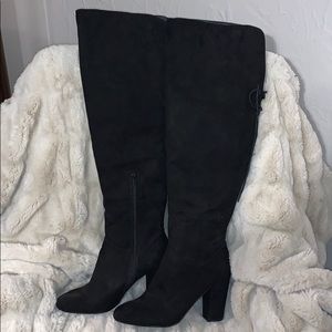 Over the knee boot